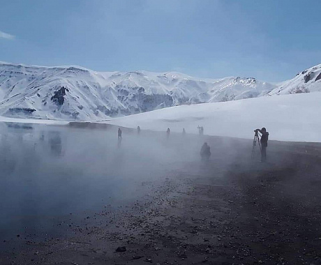Indidual driving of snow-mobile to the Avachinsky volcano